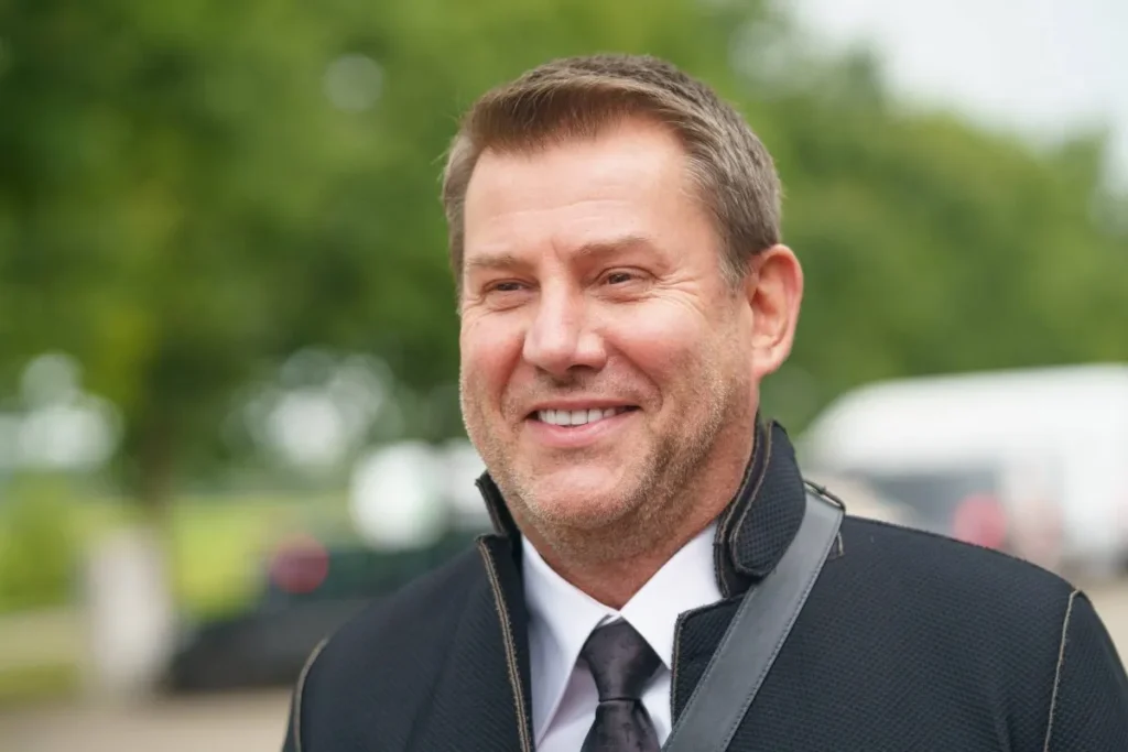 Jens Riewa Lebensgefährtin – Was ist über sein Privatleben wirklich bekannt? jens riewa lebensgefährtin